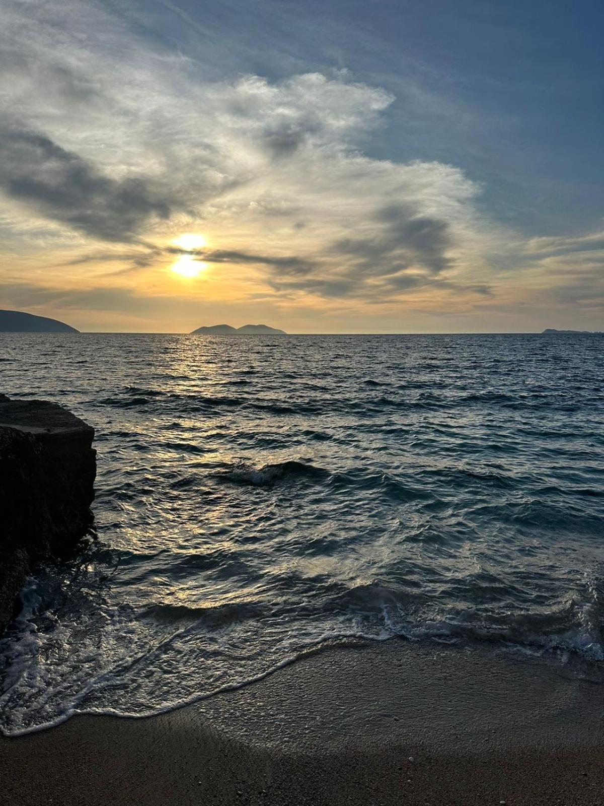 Hotel Kristera Vlorë Eksteriør bilde