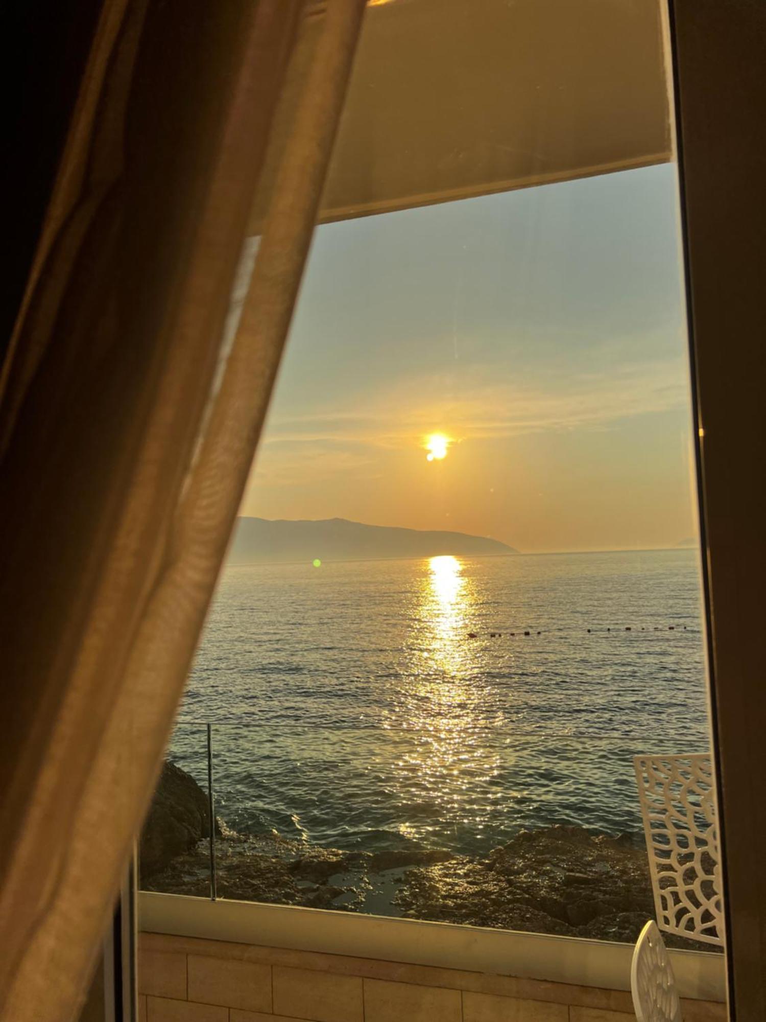 Hotel Kristera Vlorë Eksteriør bilde