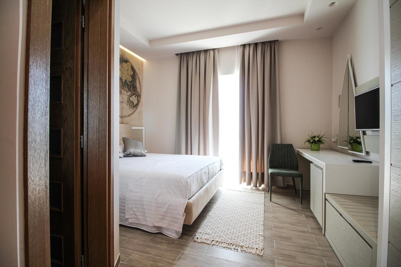Hotel Kristera Vlorë Eksteriør bilde